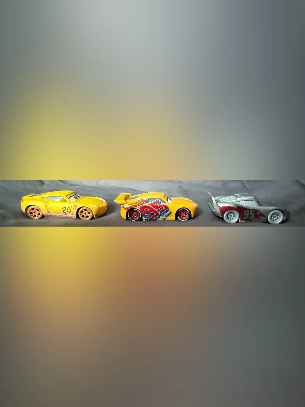 Disney Pixar Cars Diecast:Rust-Eze & mud Cruz Ramirez, 100th Anniversary McQueen